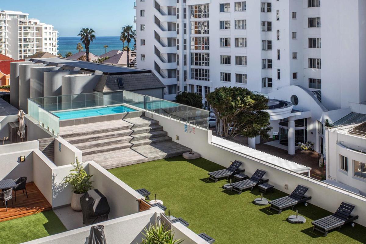 Apartment Sea Views 3 Bed - The Fairmont - Sea Point Bantrybay